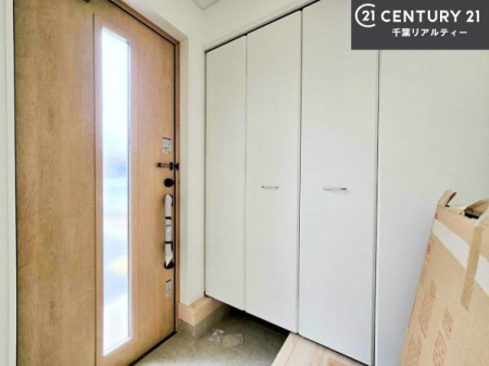 ���� ���ċA���Ă��Ă��A�������܁I�����������Ȃ�A�D�����}������Ă�����ԂɂȂ��Ă��܂��B
���邭��������錺�ւł��I