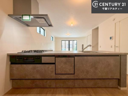 �L�b�`�� ���[�X�y�[�X���L�x�ŁA�����X�y�[�X���X�b�L���ƕЕt���Ђ�`�����p�ł��܂��I
���K�ɍ�Ƃ��ł��A�Ǝ��̌����A�b�v�I�����̗���������܂��I