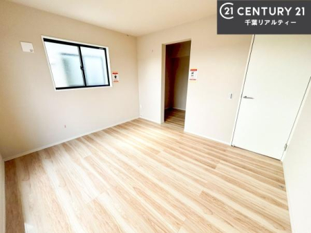 �q������ �|���o�������Ȃ��������́A���q�l�̂������Ƃ��Ă����S�ł��I
���[�X�y�[�X���[�����Ă���̂ŎU�炩�������������T�b�ƕЕt�����܂��I