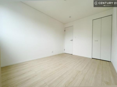 ���r���O�ȊO�̋��� ���[�X�y�[�X�����Ă��܂��I�������X�b�L�����ڂ��鎖���ł��܂��ˁB
�Ƌ��I�΂Ȃ��V���v���ȃf�U�C���ׁ̈A�Ƌ��I�΂����C�ɓ���̋�ԍ�肪�ł������ł��ˁB