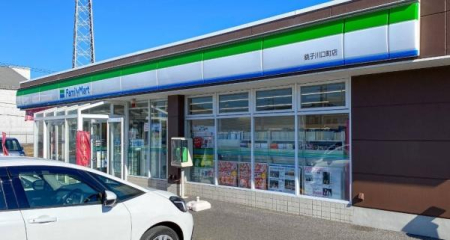 ���ӊ� �y�R���r�j�z�t�@�~���[�}�[�g���q������X�F711m