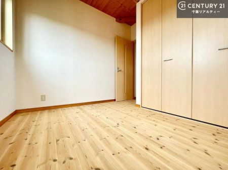 �q������ ���[�͂̂���m���ł��B����������������L�X�Ǝg���ċC�������ǂ��ł��I
�L���C�Ȗ��邢�������ŉ߂����̂́A�X�ɂ̂�т�������ł��܂��ˁI