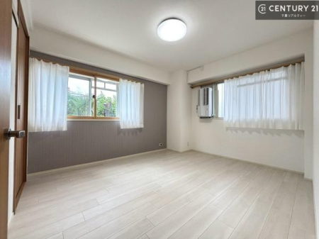 �m�� 2�ʍ̌����m�ۂ������邢�����́A���ʂ����ǂ���ϋ��S�n�̗ǂ���ԂƂȂ��Ă���܂��B�����b�N�X���ĉ߂�����S�n�̗ǂ��������ł��I