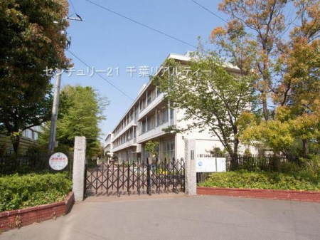 ���ӊ� �y���w�Z�z��t�s�������w�Z�F750m