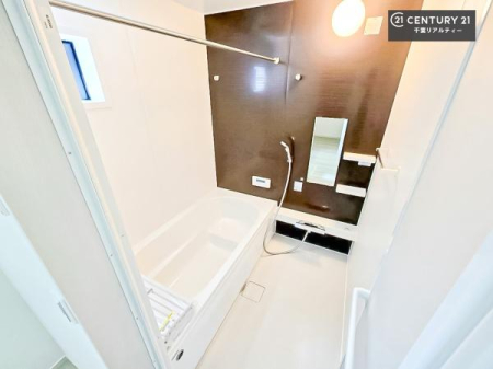 ���� �������������l�̕��͋C�̃o�X���[���́A�����o�Ă��ăo�X�^�C�����[���I
���d���撣���Ă��邲�J���ɂ��D�݂̓����̓����܂����āA�y����ł݂Ă͂������ł��傤���H