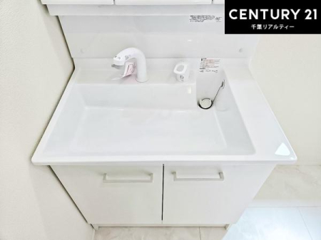 ���ʑ�E���ʏ� �[�����ʑ�{�E���́A�������˂ɂ����̂ł�����ꂪ�y�X�I���������ۂĂ܂��I
�L���C�Ȑ��ʏ��Ŏ��������̃��`�x�[�V�������オ��܂��ˁI
