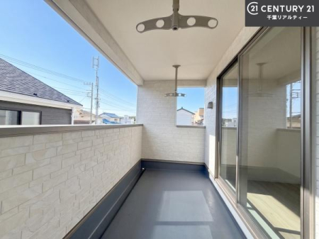 �Z�˂���̒��]�ʐ^ ������������Z��X�ł��I���͂ɂ͍����������Ȃ��A�󂪍L���J����������A�z�������傫���Ղ��邱�Ƃ�����܂���I�C�����̗ǂ������ʂ蔲����X���݂ł��I