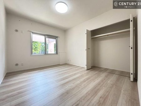 �q������ ���[�͂̂���m���ł��B����������������L�X�Ǝg���ċC�������ǂ��ł��I
�L���C�Ȗ��邢�������ŉ߂����̂́A�X�ɂ̂�т�������ł��܂��ˁI