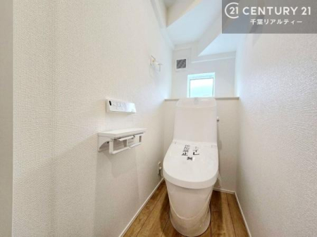 �g�C�� �������֍��ɂ��A�~��͕֍����g�����ł���̂ŗ₽���֍��ɍ��炸�ɍςފ������d�l�ł��I