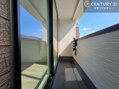 �o���R�j�[ �z������ǍD�ȃo���R�j�[�ł��I���ꂽ���ɂ͐�������n����J���I�Ȏ��Ԃ��y���߂܂��B