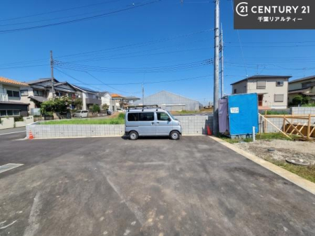 �O�ʓ��H�܂ތ��n�ʐ^ �u���̕����C�ɂȂ�I�v�u�������Ăǂ�ȏ��H�v�u�����Əڂ����m�肽���I�v�Ǝv������A���C�y�ɂ����k���������B