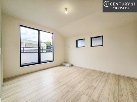 �m�� 2�ʍ̌����m�ۂ������邢�����́A���ʂ����ǂ���ϋ��S�n�̗ǂ���ԂƂȂ��Ă���܂��B�����b�N�X���ĉ߂�����S�n�̗ǂ��������ł��I