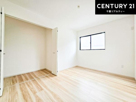 �q������ ���[�͂̂���m���ł��B����������������L�X�Ǝg���ċC�������ǂ��ł��I
�L���C�Ȗ��邢�������ŉ߂����̂́A�X�ɂ̂�т�������ł��܂��ˁI