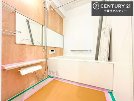 ���� �������������l�̕��͋C�̃o�X���[���́A�����o�Ă��ăo�X�^�C�����[���I
���d���撣���Ă��邲�J���ɂ��D�݂̍���̓����܂����āA�y����ł݂Ă͂������ł��傤���H