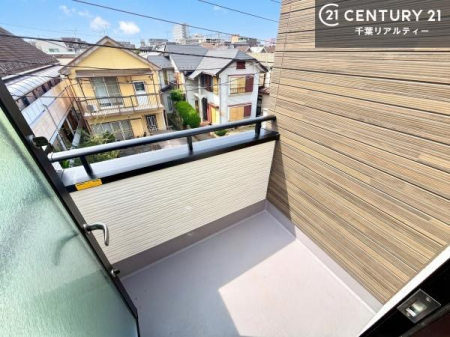 �Z�˂���̒��]�ʐ^ ������������Z��X�ł��I���͂ɂ͍����������Ȃ��A�󂪍L���J����������A�z�������傫���Ղ��邱�Ƃ�����܂���I�C�����̗ǂ������ʂ蔲����X���݂ł��I