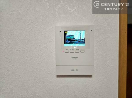 ���̑� TV���j�^�[�t�C���^�[�t�H���������B���K�҂̊���m�F���Ă���Ή��ł��邽�߁A�h�Ɩʂɂ��z�����ꂽ���S�̐ݔ��ł��B