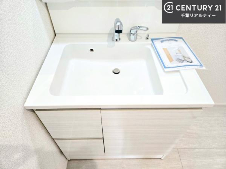���ʑ�E���ʏ� �[�����ʑ�{�E���́A�������˂ɂ����̂ł�����ꂪ�y�X�I���������ۂĂ܂��I
�L���C�Ȑ��ʏ��Ŏ��������̃��`�x�[�V�������オ��܂��ˁI