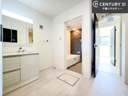���ʑ�E���ʏ� �g�Ȃ�𐮂�����ʏ��́A���������厖�ł��I������̐������̂��镵�͋C�����o�I�C�����悭���g�����������܂��B