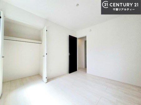 �Q�� ���[�͂̂���m���ł��B����������������L�X�Ǝg���ċC�������ǂ��ł��I
�L���C�Ȗ��邢�������ŉ߂����̂́A�X�ɂ̂�т�������ł��܂��ˁI