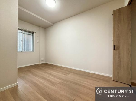 �q������ �|���o�������Ȃ��������́A���q�l�̂������Ƃ��Ă����S�ł��I
���[�X�y�[�X���[�����Ă���̂ŎU�炩�������������T�b�ƕЕt�����܂��I