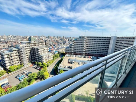 �Z�˂���̒��]�ʐ^ ���]�ǍD�ȃo���R�j�[�B���V�C�̂������ɂ̓o���R�j�[�ւłă��t���b�V������̂������ł��ˁI