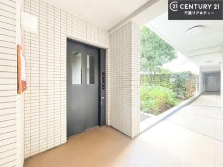 ���̑����p�� �G���x�[�^�[�����ŁA���X�̈ړ������K�B
�����̓��₨�ו��̑������ł��A�X���[�Y�ɂ��A��������܂��I