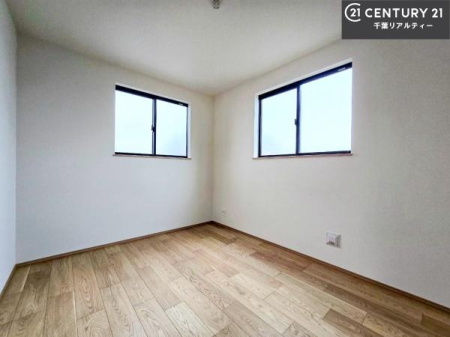 �q������ �|���o�������Ȃ��������́A���q�l�̂������Ƃ��Ă����S�ł��I
���[�X�y�[�X���[�����Ă���̂ŎU�炩�������������T�b�ƕЕt�����܂��I