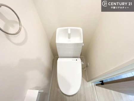 �g�C�� �������֍��ɂ��A�~��͕֍����g�����ł���̂ŗ₽���֍��ɍ��炸�ɍςފ������d�l�ł��I�V���v���ȃJ���[����Ƃ��Ă���̂ŁA������ꂪ���₷���ł��B�i�{�H��j