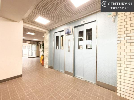 ���̑����p�� �G���x�[�^�[�����ŁA���X�̈ړ������K�B
�����̓��₨�ו��̑������ł��A�X���[�Y�ɂ��A��������܂��I