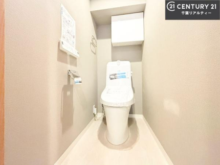 �g�C�� �������֍��ɂ��A�~��͕֍����g�����ł���̂ŗ₽���֍��ɍ��炸�ɍςފ������d�l�ł��I�V���v���ȃJ���[����Ƃ��Ă���̂ŁA������ꂪ���₷���ł��B