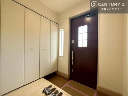���� ���֎��[���[�����Ă���̂ŁA���֎��肪�X�b�L���Еt�����q���ɌC�̒u����ɍ���܂���I