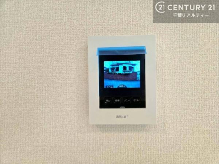 ���̑� TV���j�^�[�t�C���^�[�t�H���������B���K�҂̊���m�F���Ă���Ή��ł��邽�߁A�h�Ɩʂɂ��z�����ꂽ���S�̐ݔ��ł��B