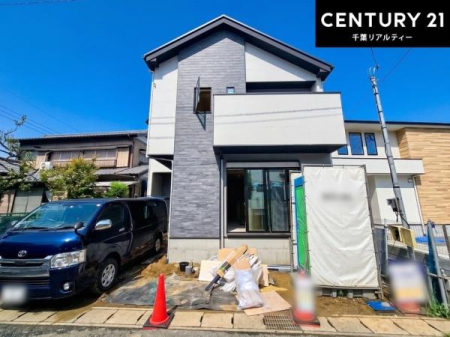 ���̑����n ���A�����������܂�����A�����̂��ē����\�ł��B�ʐ^�����ł͕�����Ȃ����邳��J�����A�Z�ݐS�n�̗ǂ����A���Ќ��n�ɂĂ��m�F���������B�V������炵�̑������A���Ђ��̋@��ɂ��̊����������B