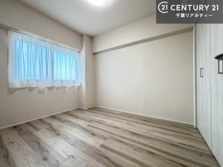 �q������ �V���v���Ń��C�A�E�g���₷���m���́A���q�l�̂������Ƃ��Ă��œK�B�����ɍ��킹�ď_��ɂ��g�����������܂��B