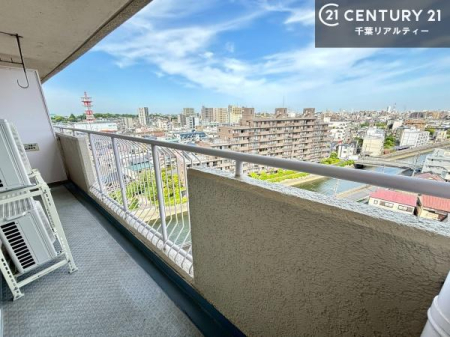 �o���R�j�[ �z������̗ǂ��o���R�j�[�ŁA�����󕨂��悭���������ł��ˁI
���V�C�̗ǂ����ɂ̓o���R�j�[�֏o�ă��t���b�V������̂��C�����悳�����ł��B