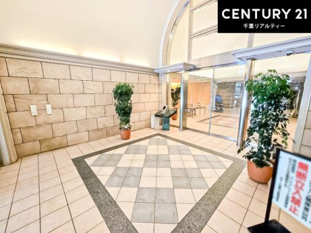 �G���g�����X �u���̕����C�ɂȂ�I�v�u�������Ăǂ�ȏ��H�v�u�����Əڂ����m�肽���I�v�Ǝv������A���C�y�ɂ����k���������B�S���X�^�b�t�����J�ɂ������������܂��B