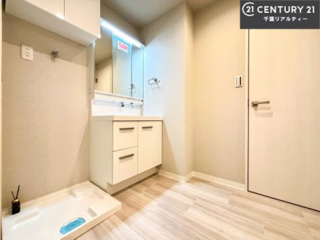 ���ʑ�E���ʏ� �g�Ȃ�𐮂�����ʏ��́A���������厖�ł��I������̐������̂��镵�͋C�����o�I�C�����悭���g�����������܂��B