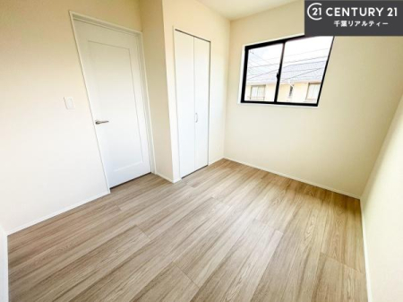�q������ �|���o�������Ȃ��������́A���q�l�̂������Ƃ��Ă����S�ł��I
���[�X�y�[�X���[�����Ă���̂ŎU�炩�������������T�b�ƕЕt�����܂��I