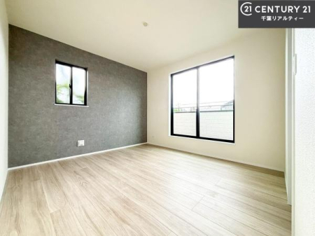 �m�� �o���R�j�[�ɖʂ��Ă���m���ł��B���邭�����肪����A���C����������ł��܂��I���N���āA�O�ɏo�Ĕw�L�т����[�ċz�����ǂ������}������邱�Ƃ��ł��܂��B