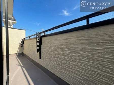 �o���R�j�[ �z������ǍD�ȃo���R�j�[�ł��I���ꂽ���ɂ͐�������n����J���I�Ȏ��Ԃ��y���߂܂��B
