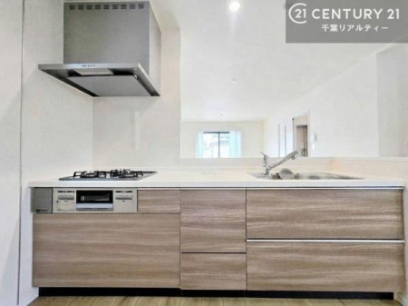 �L�b�`�� ���[�X�y�[�X���L�x�ŁA�����X�y�[�X���X�b�L���ƕЕt���Ђ�`�����p�ł��܂��I
���K�ɍ�Ƃ��ł��A�Ǝ��̌����A�b�v�I�����̗���������܂��I