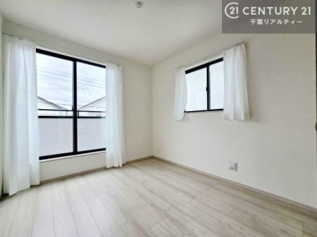 �m�� �o���R�j�[�ɖʂ��Ă���m���ł��B���邭�����肪����A���C����������ł��܂��I