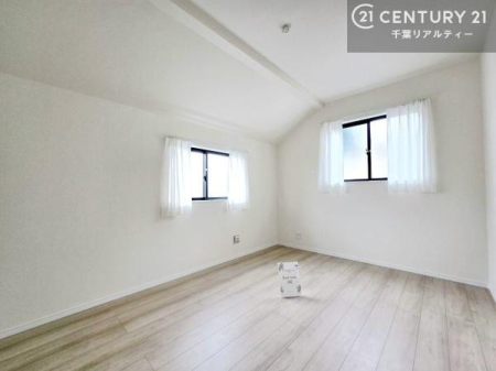 �q������ �|���o�������Ȃ��������́A���q�l�̂������Ƃ��Ă����S�ł��I
���[�X�y�[�X���[�����Ă���̂ŎU�炩�������������T�b�ƕЕt�����܂��I