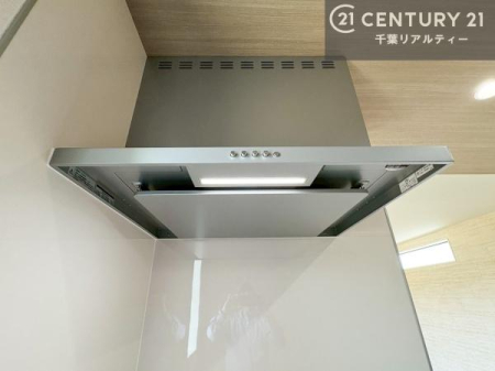 �L�b�`�� �y���d�l�z���C���o�b�`���ł��I
�������ȃL�b�`���Œ����^�C�����y�����Ȃ肻���ł��ˁI