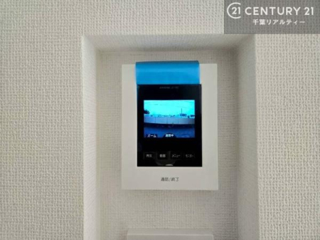 ���̑� TV���j�^�[�t�C���^�[�t�H���������B���K�҂̊���m�F���Ă���Ή��ł��邽�߁A�h�Ɩʂɂ��z�����ꂽ���S�̐ݔ��ł��B
