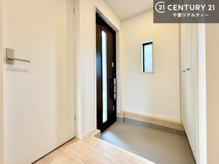 ���� ���ċA���Ă��Ă��A�������܁I�����������Ȃ�A�D�����}������Ă�����ԂɂȂ��Ă��܂��B
���邭��������錺�ւł��I
