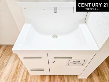 ���ʑ�E���ʏ� �[�����ʑ�{�E���́A�������˂ɂ����̂ł�����ꂪ�y�X�I���������ۂĂ܂��I
�L���C�Ȑ��ʏ��Ŏ��������̃��`�x�[�V�������オ��܂��ˁI