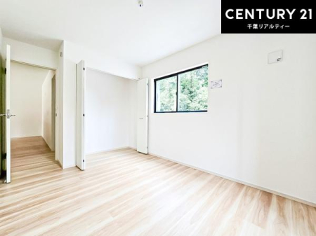 �q������ ���[�͂̂���m���ł��B����������������L�X�Ǝg���ċC�������ǂ��ł��I
�L���C�Ȗ��邢�������ŉ߂����̂́A�X�ɂ̂�т�������ł��܂��ˁI