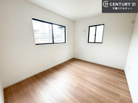 �q������ �|���o�������Ȃ��������́A���q�l�̂������Ƃ��Ă����S�ł��I
���[�X�y�[�X���[�����Ă���̂ŎU�炩�������������T�b�ƕЕt�����܂��I