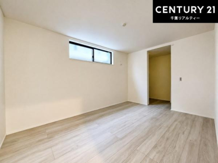 �m�� �V���v���Ƀf�U�C������Ă��邽�߁A�Ƌ��I�т܂���I
���C�ɓ���̉Ƌ��u���Ă��낰���Ԃ���邱�Ƃ��ł��܂��B